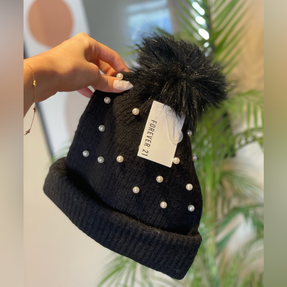F21 Beanie
